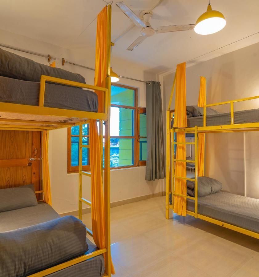 Whoopers Hostel Bir Dış mekan fotoğraf